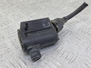 насос (моторчик) омывателя стекла Hyundai Getz 1 поколение [рестайлинг] 2006, 1.3 л., бензин, МКПП, серебро, хетчбэк 3 дв., передний привод, 985101C100