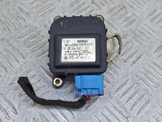 моторчик заслонки печки Audi A6 4B/C5 (1997 - 2001), 4B2820511C