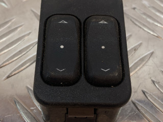блок управления стеклоподъемниками Opel Astra G (1998 - 2009), 13363201, 90561088