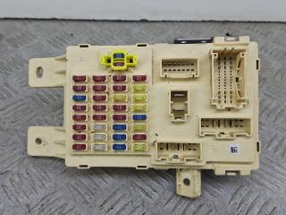 блок предохранителей Hyundai H-1 Grand Starex 2008, 2.5 л., дизель, МКПП, белый, минивэн, задний привод, 91950-4H031