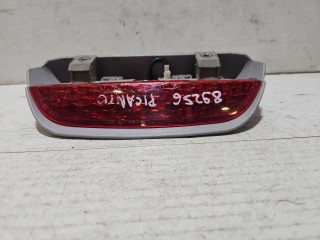 дополнительный стоп-сигнал Kia Picanto 1 поколение 2006, 1.1 л., бензин, МКПП, черный, хетчбэк 5 дв., передний привод, 92750070