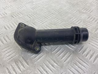 фланец (тройник) системы охлаждения Audi A6 4B/C5 1999, 1.8 л., AQE, бензин, МКПП, красный, седан, 06B121121