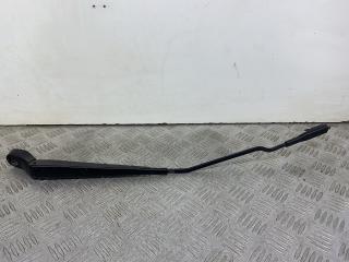 щеткодержатель (поводок стеклоочистителя, дворник) Mercedes-Benz Vito W639 (2003 - 2010), A6398200744