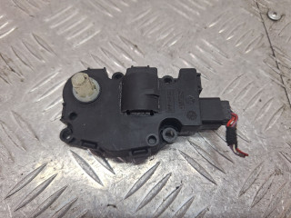 моторчик заслонки печки Mercedes-Benz C-Класс W204/S204 2007, 1.8 л., M 271.950, бензин, АКПП, серебро, седан, задний привод, 412650750, 410475520