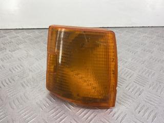 поворотник правый Volkswagen Transporter T4 (1990 - 2003), 701953050