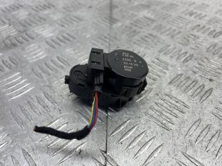 моторчик заслонки печки BMW 5 серия E60/E61 [рестайлинг] E60 (2007 - 2010), 2.5 л., N53 B25 A, бензин, АКПП, белый, седан, задний привод, 6942993