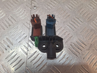 электромагнитный клапан Suzuki Alto 5 поколение 1999