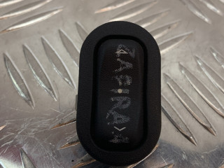 кнопка стеклоподъемника двери передней правой Opel Zafira 1 поколение (A) (1999 - 2003), 90561388, 13363100