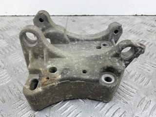 кронштейн генератора Peugeot 307 1 поколение (2001 - 2005), 9637349380