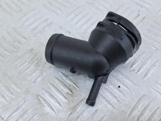 фланец (тройник) системы охлаждения Volkswagen Passat B6 (2005 - 2010), 2.0 л., дизель, универсал, 3C0122291