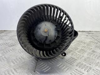 моторчик печки Audi A4 B7 2006, 2.0 л., BRD, дизель, МКПП, серый, универсал, полный привод, 8E1820021E