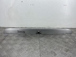 накладка подсветки номера Opel Zafira 1 поколение (A) 2000, 2.0 л., X 20 DTL, дизель, МКПП, серебро, минивэн, передний привод, 90579631