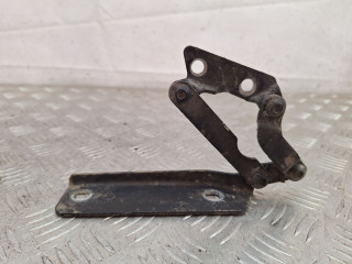 петля капота левая Mercedes-Benz A-Класс W168 W168.031 2001, 1.9 л., M 166.990, бензин, АКПП, черный, минивэн, передний привод, 1688800129