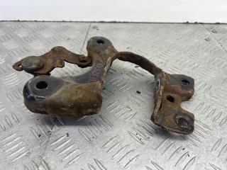 Кронштейн балки Opel Vectra C 2002, 1.8 л., Z 18 XE, бензин, МКПП, серый, седан, передний привод