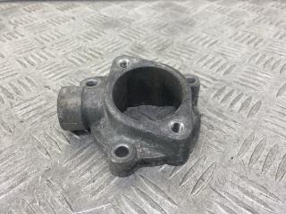 фланец (тройник) системы охлаждения Hyundai H-1 Grand Starex 2008, 2.5 л., дизель, МКПП, белый, минивэн, задний привод