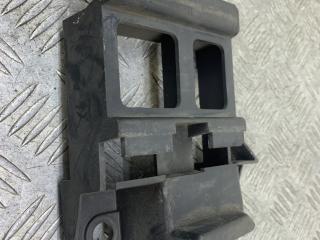 Крепление бампера заднего Mercedes-Benz Sprinter 2 поколение (W906) (2006 - 2014), A9066850163