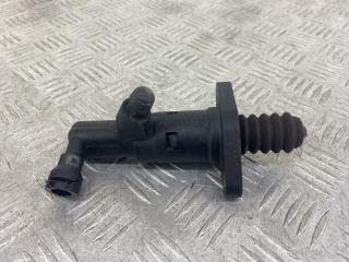 цилиндр сцепления рабочий Skoda Octavia 2 поколение (A5) [рестайлинг] 2011, 1.6 л., CAYC, дизель, 5МКПП, оливковый, хетчбэк 5 дв., передний привод, 1K0721261L