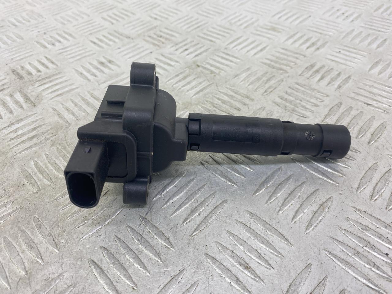 катушка зажигания Mercedes-Benz C-Класс W203/S203/CL203 W203.046 2003, 1.8 л., M 271.946, бензин, АКПП, серебро, седан, задний привод, ZS0011, A0001501580, 0040100042, 03T1542 - фото №1