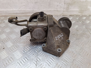 насос гидроусилителя руля Ford Focus 1 поколение [рестайлинг] (2001 - 2005), 2S413A696AA, 98MF3C631C6