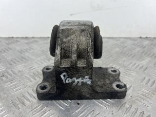 подушка крепления КПП Land Rover Discovery 3 поколение L319 2007, 2.7 л., 276DT, дизель, АКПП, серый, внедорожник 5 дв., полный привод, 4618099231