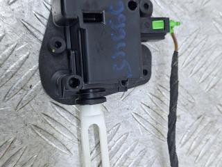 активатор замка багажника Audi A6 4B/C5 1999, 1.8 л., AQE, бензин, МКПП, красный, седан, 8E9827833