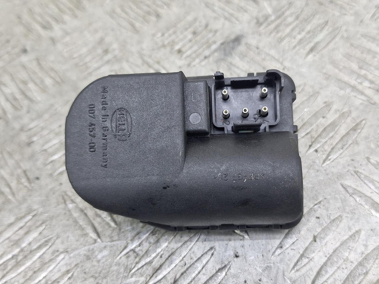 корректор фар Mercedes-Benz E-Класс W210/S210 (1995 - 1999), 00745700 - фото №1