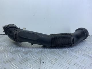 патрубок воздушного фильтра Audi A6 4B/C5 1999, 1.8 л., AQE, бензин, МКПП, красный, седан, 058133356D, 06B129627G