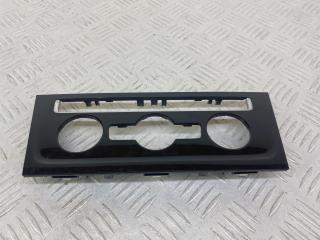 Декоративная накладка центральной консоли Volkswagen Golf 7 поколение [рестайлинг] (2017 - 2019), 1.5 л., DACA, бензин, универсал, 5G1863100