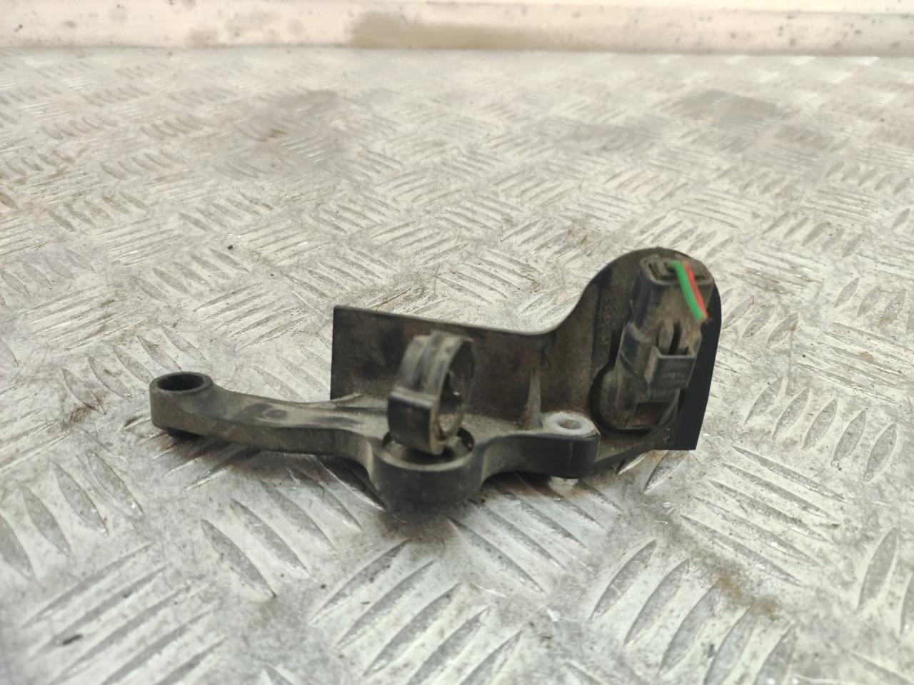 датчик коленвала Peugeot Partner 1 поколение (M49) (1996 - 2003), 9639999880 - фото №1