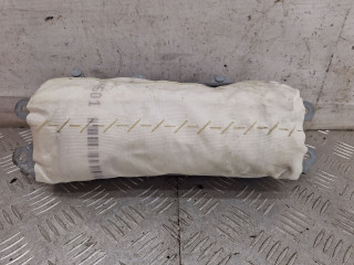 подушка безопасности пассажира Ford Focus 1 поколение 2001, 1.6 л., FYDC, бензин, МКПП, хетчбэк 3 дв., передний привод, 30338448C, 30341238B, 30355099B