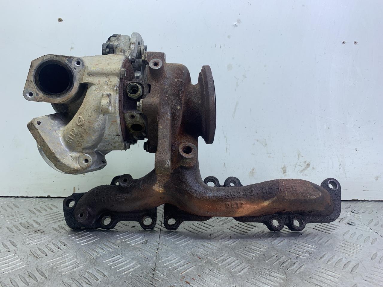 турбина Volkswagen Caddy 5 поколение 2022, бежевый, фургон, передний привод, GTE1446VZ, 05L253010 - фото №1