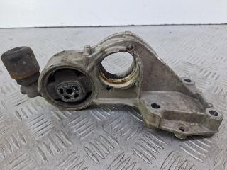 кронштейн полуоси Citroen Xsara Picasso 1 поколение [рестайлинг] 2009, 1.6 л., NFU (TU5JP4), бензин, МКПП, кофейный, минивэн, передний привод, 9638239880