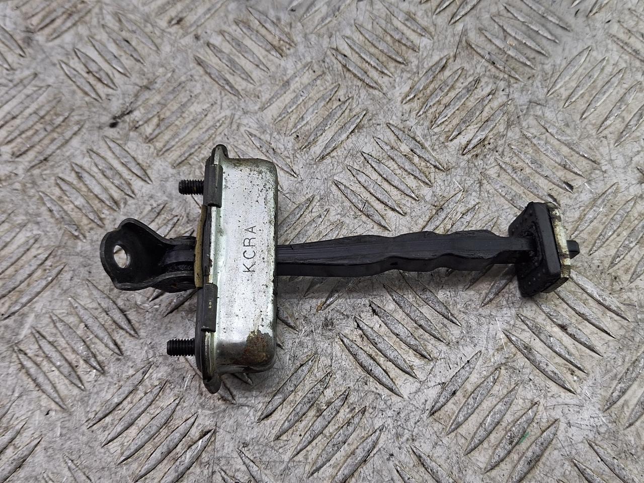 ограничитель открывания двери Hyundai Grand Santa Fe 1 поколение 2015, 2.2 л., D4HB, дизель, АКПП, внедорожник 5 дв., полный привод - фото №1