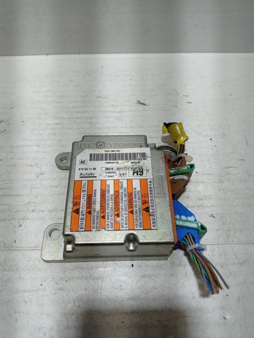 блок AirBag Opel Agila 2 поколение (B) 2012, 1.2 л., K12B, бензин, МКПП, минивэн, передний привод, правый руль, 38910-52K11, 610631100 - фото №1