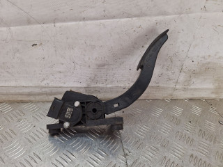 педаль Hyundai Solaris 1 поколение 2012, 327271J500, GGNJ1231J600