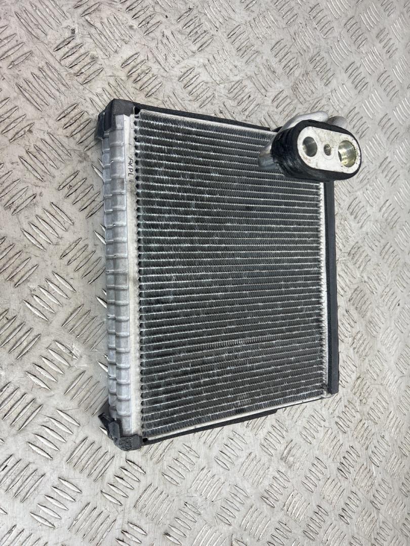 испаритель кондиционера Chrysler Sebring 3 поколение 2009, 2.0 л., дизель, МКПП, черный, кабриолет, передний привод - фото №1