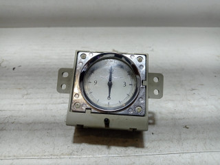 часы Chrysler Sebring 3 поколение 2009, 2.0 л., дизель, МКПП, черный, кабриолет, передний привод