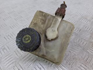 бачок тормозной жидкости Volvo V70 2 поколение 2001, 2.4 л., B 5244 T3, бензин, АКПП, серебро, универсал, полный привод, 9485183