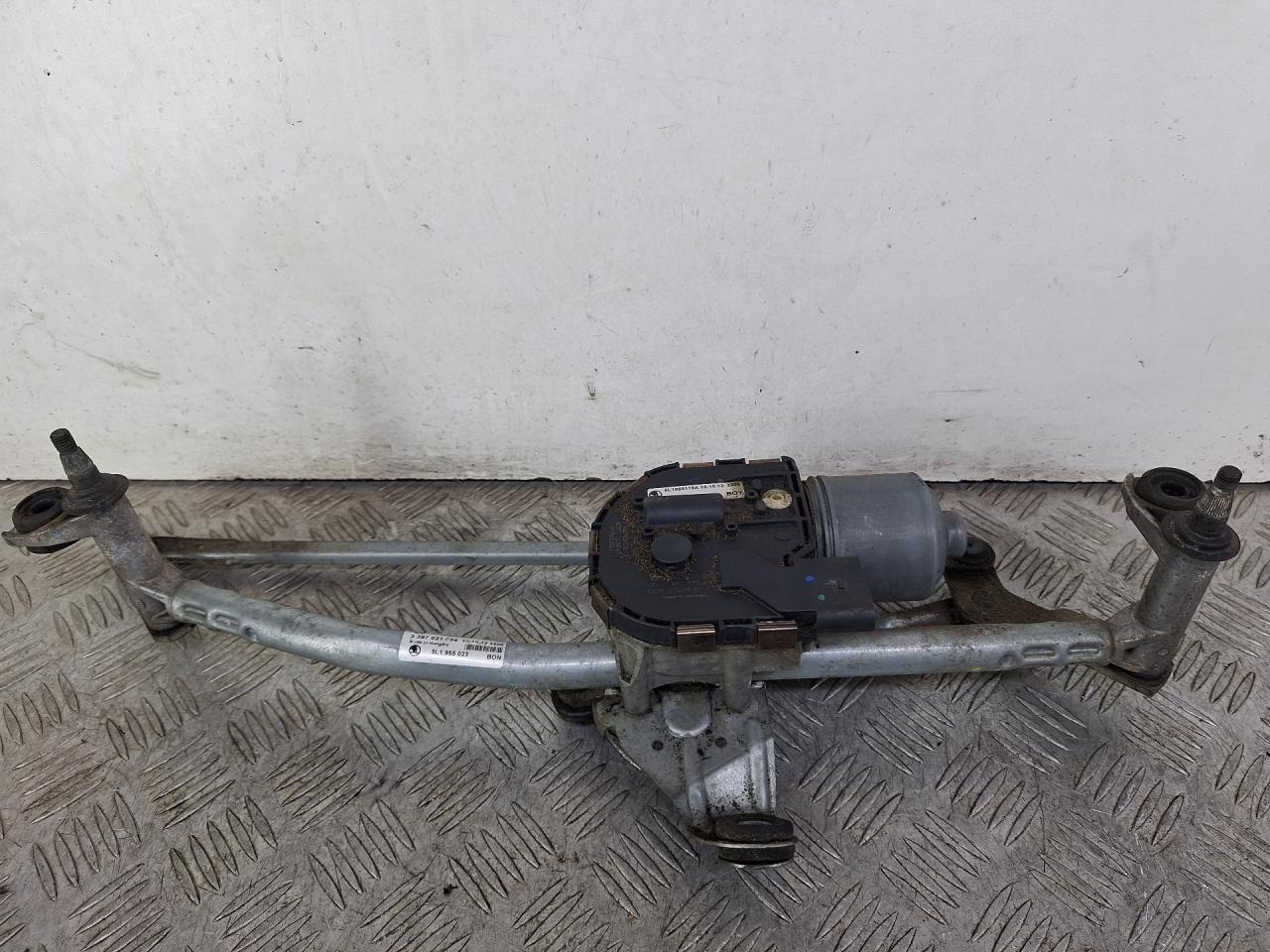 механизм стеклоочистителя (трапеция дворников) Skoda Yeti 1 поколение (2009 - 2014), бензин, МКПП, коричневый, 5L1955023, 5L1955119A - фото №1