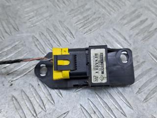 датчик удара Renault Scenic 1 поколение [рестайлинг] (1999 - 2003), 1.6 л., K4M 701, бензин, АКПП, минивэн, 550895400, 8200082994