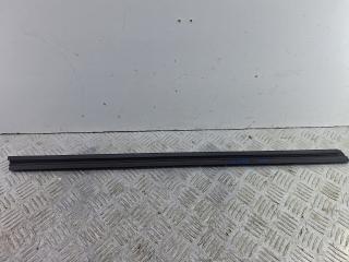 Уплотнитель стекла Skoda Octavia 3 поколение (A7) 2016, 1.4 л., CZDA, бензин, хетчбэк 5 дв., передний привод, 5E0837479480