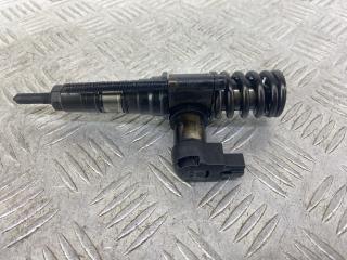 форсунка Volkswagen Passat B6 (2005 - 2010), 2.0 л., дизель, универсал, 002039110603, 03G130073T