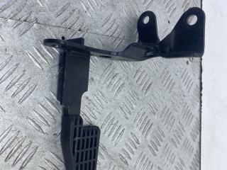 кронштейн КПП Skoda Yeti 1 поколение 2013, 2.0 л., CFHF, дизель, 6МКПП, серый, универсал, полный привод, 02M409905AR