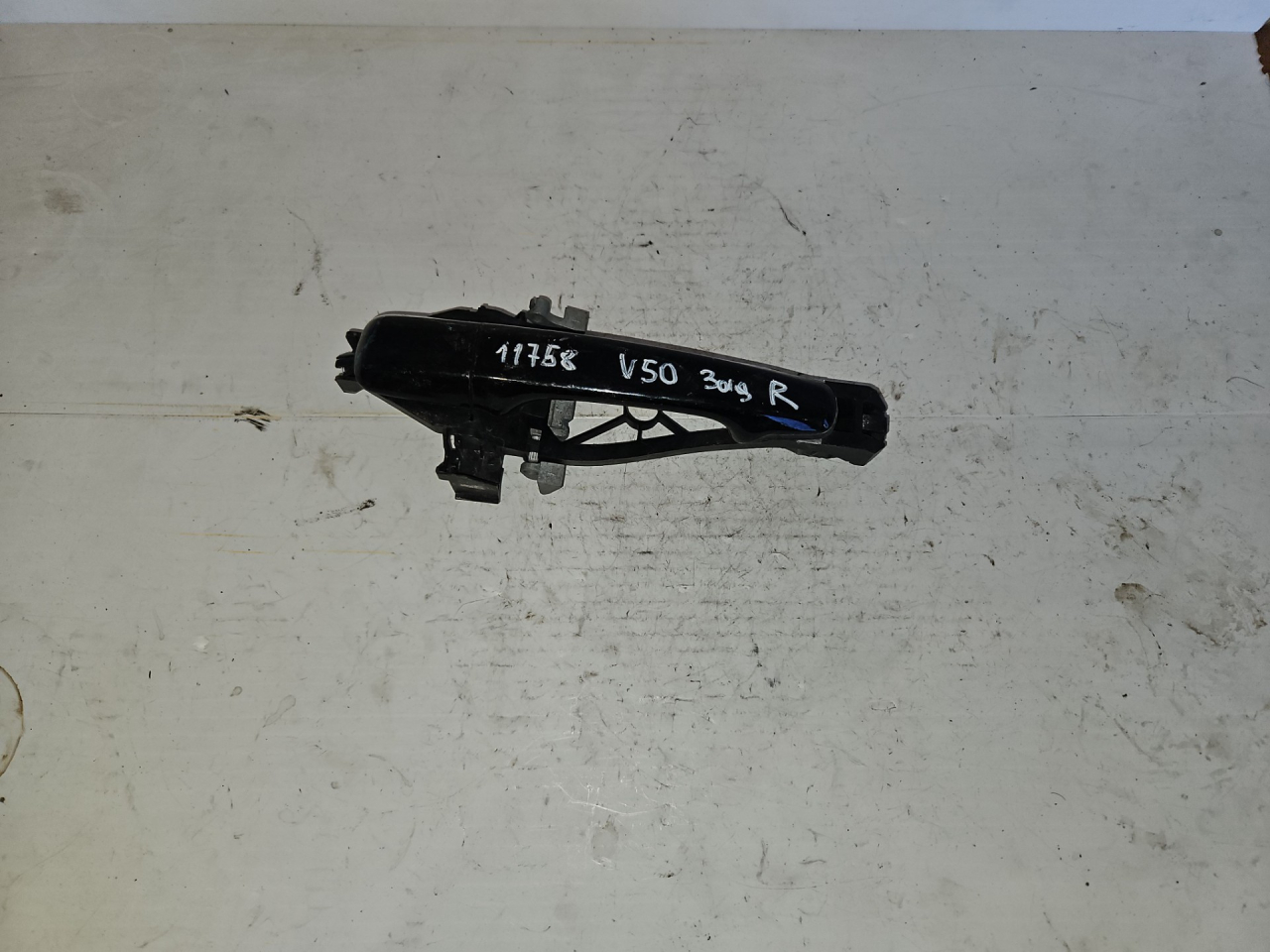 ручка наружная задняя правая Volvo V50 1 поколение 2005 - фото №1