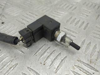 Датчик педали тормоза (лягушка) Kia Rio 3 поколение (2011 - 2015)