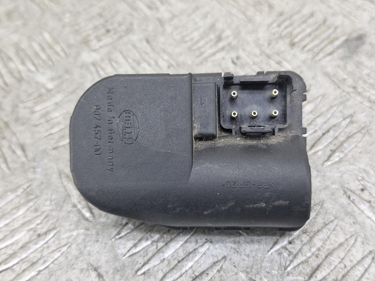 корректор фар Mercedes-Benz E-Класс W210/S210 (1995 - 1999), 00745700 - фото №1