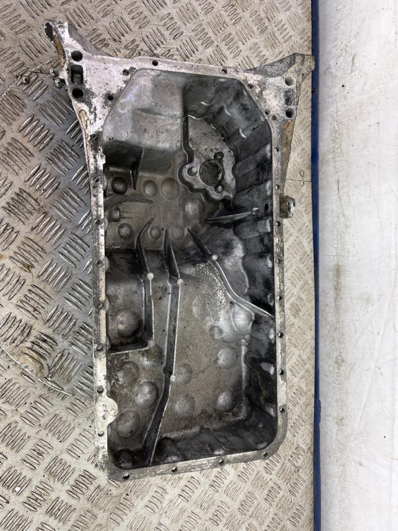 масляный поддон Mercedes-Benz E-Класс W210/S210 (1995 - 1999), 2.2 л., дизель, задний привод, 6110140602 - фото №1