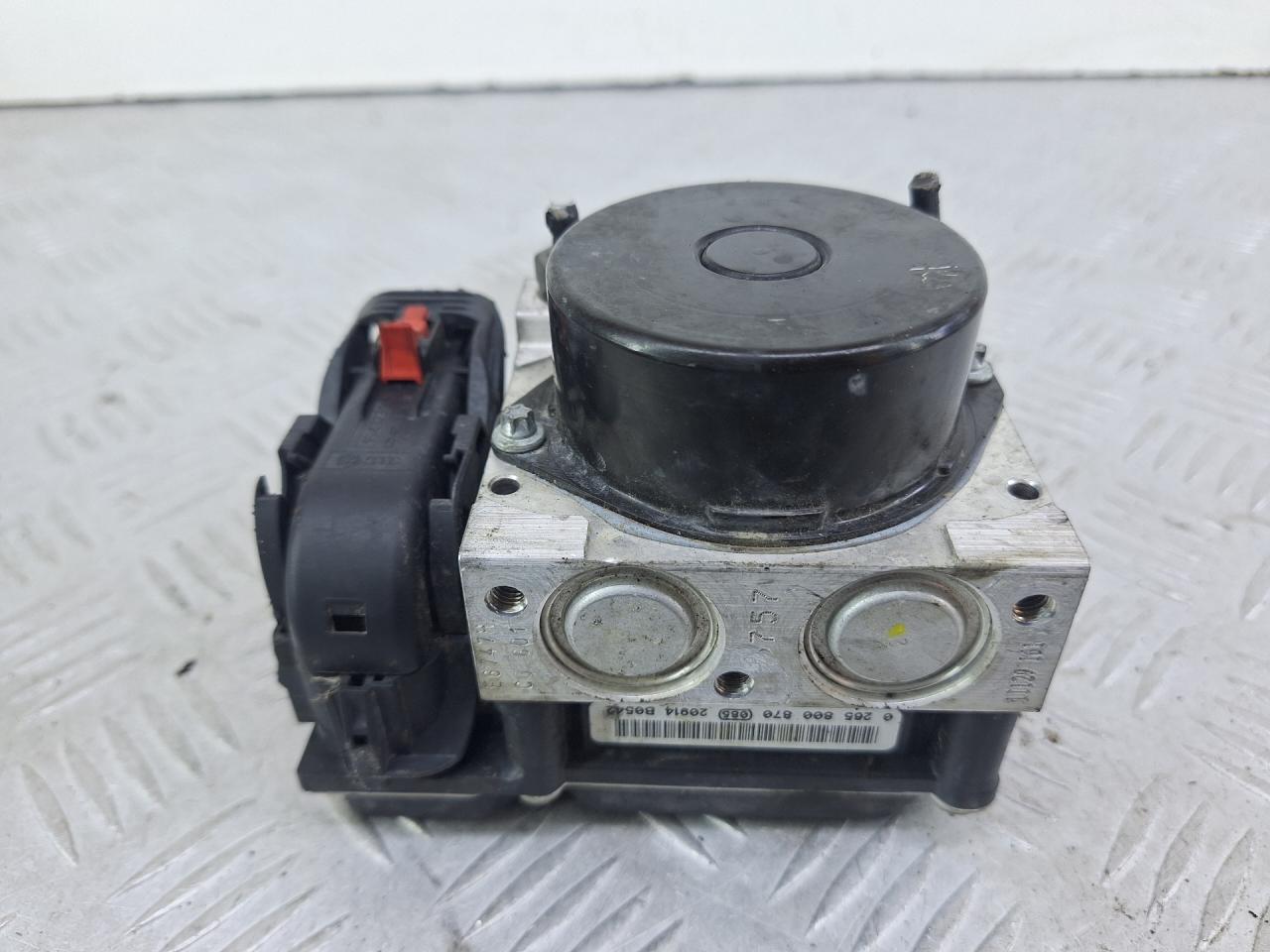 блок ABS Skoda Fabia 1 поколение (6Y) (1999 - 2004), 1.2 л., CBZA, бензин, МКПП, серый, универсал, передний привод, 6R0614117K, 0265237025, 6R0907379S, 6R0907379AB - фото №1