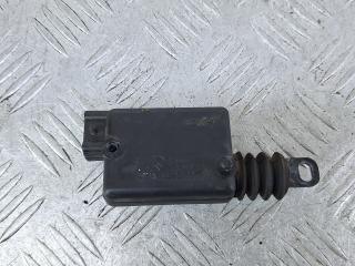 активатор (привод) замка двери Renault Megane 1 поколение [рестайлинг] 2000, 1.6 л., K4M 700, бензин, МКПП, черный, кабриолет, передний привод