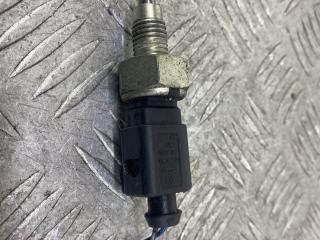 датчик заднего хода (лягушка) Skoda Octavia 3 поколение (A7) 2016, 1.4 л., CZDA, бензин, хетчбэк 5 дв., передний привод, 02K945415K